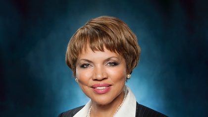 共同体之声：供养美国基金会首席执行官克莱尔·巴比诺-方特诺特