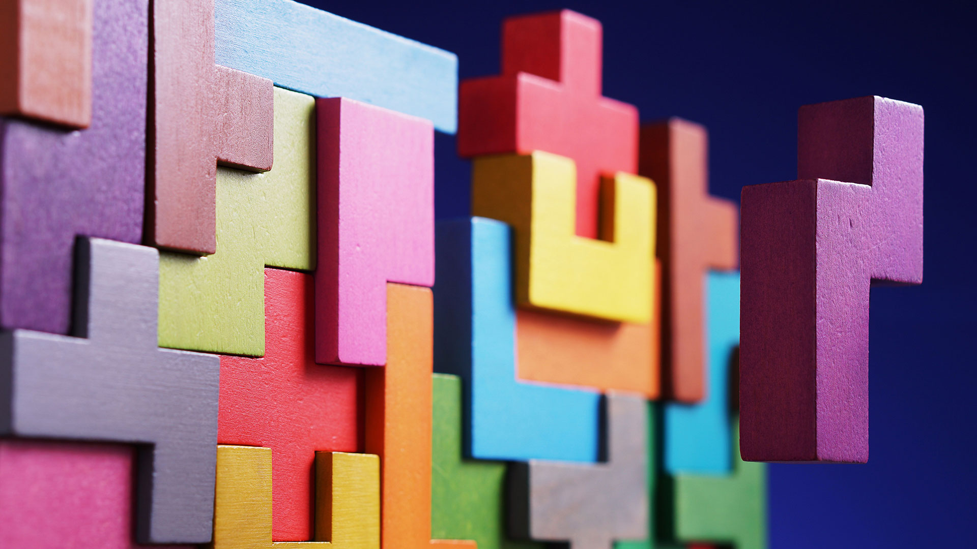 Geometric colourful puzzle