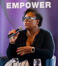 Madeline McQueen — Executive Coach, Speaker, and Founder of Magnificently You Ltd